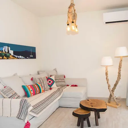 T'adelfia Apartment *