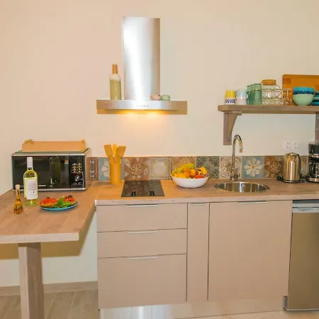 Apartamento T'adelfia Kalámi
