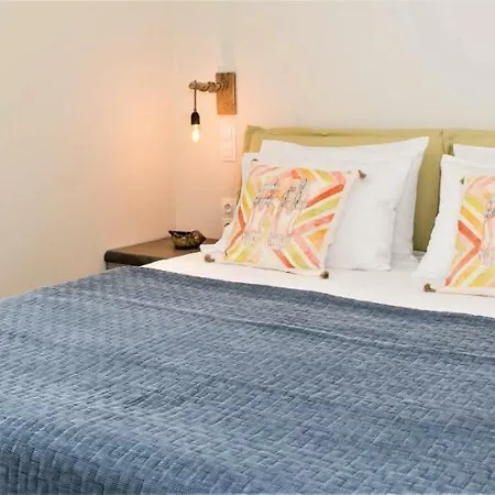 T'adelfia Apartment